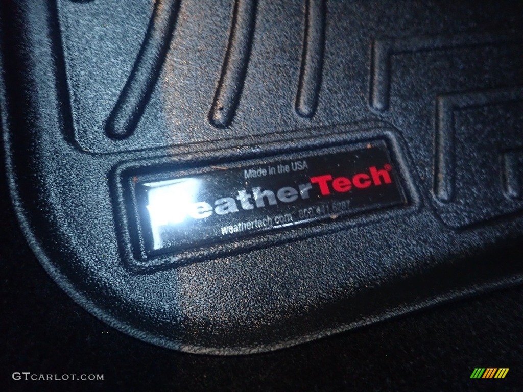 2014 Challenger R/T - Black / Dark Slate Gray/Radar Red photo #14