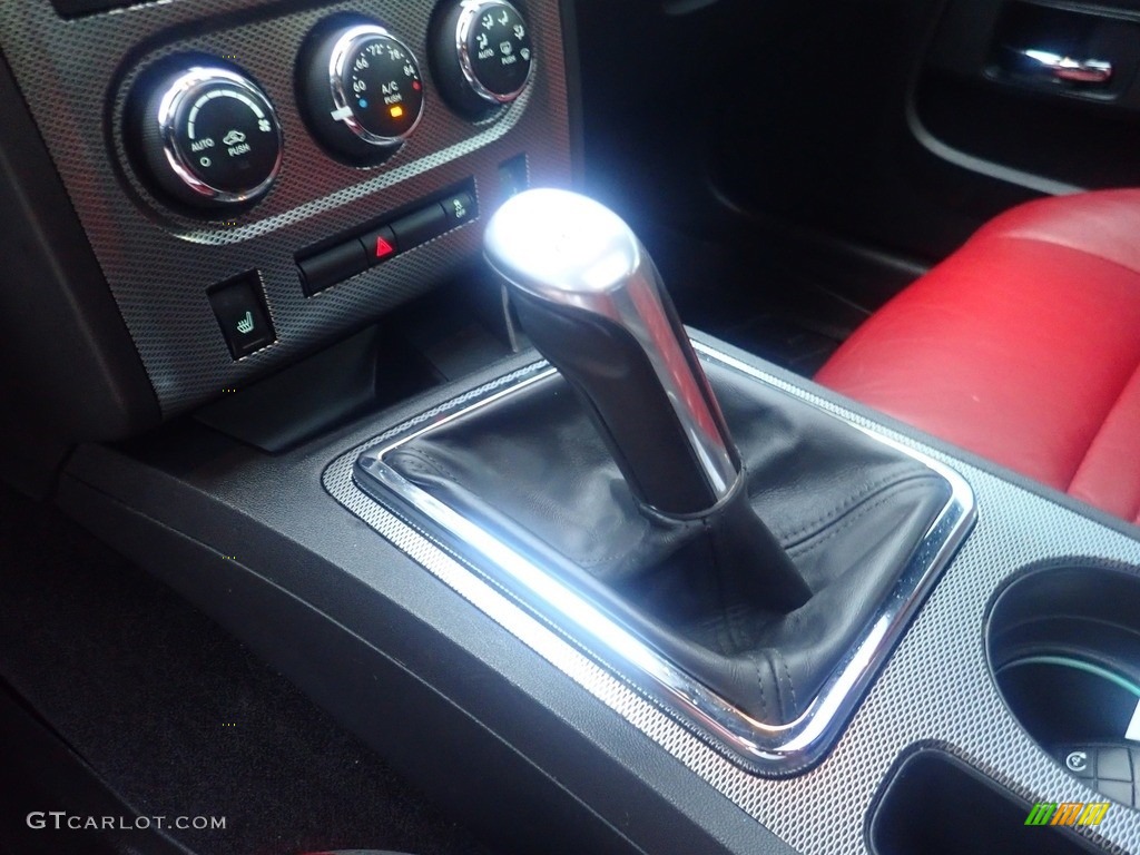 2014 Challenger R/T - Black / Dark Slate Gray/Radar Red photo #24
