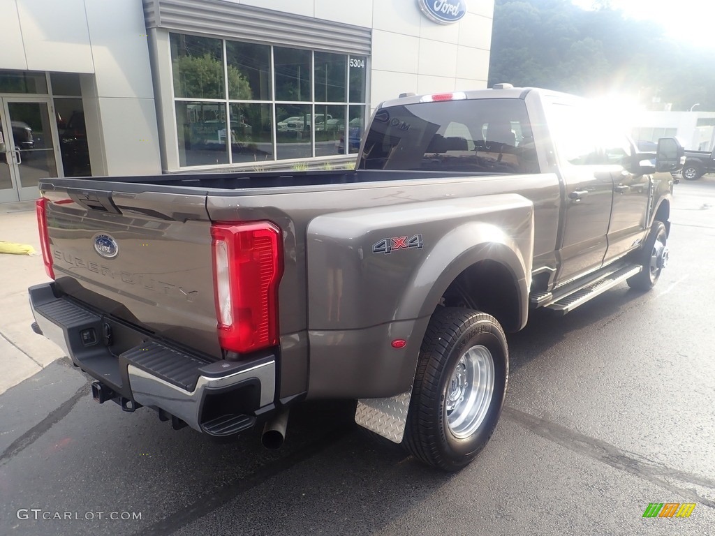 2023 F350 Super Duty XLT Crew Cab 4x4 - Stone Gray Metallic / Medium Dark Slate photo #2