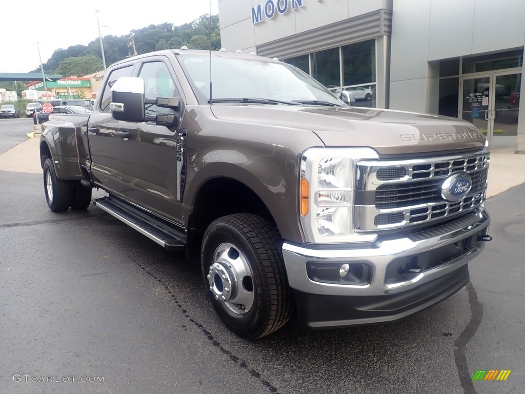 2023 F350 Super Duty XLT Crew Cab 4x4 - Stone Gray Metallic / Medium Dark Slate photo #8