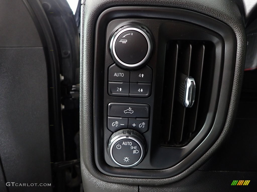 2019 Silverado 1500 Custom Z71 Trail Boss Crew Cab 4WD - Black / Jet Black photo #24