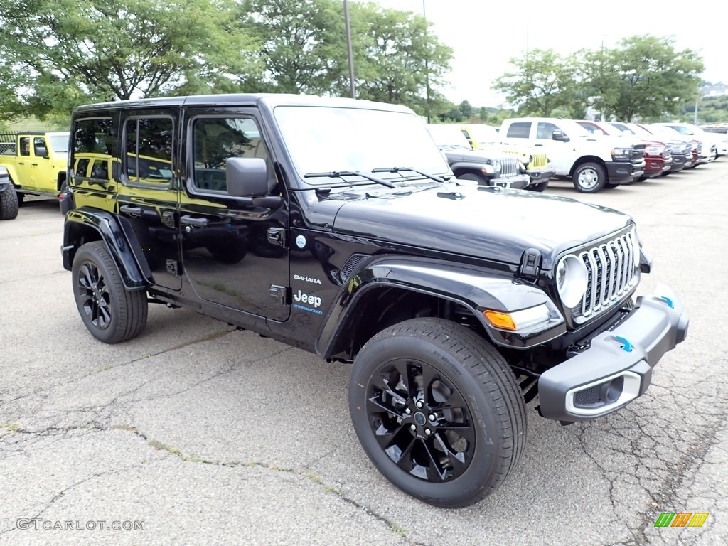 Black 2024 Jeep Wrangler 4-Door Sahara 4xe Hybrid Exterior Photo #146424860