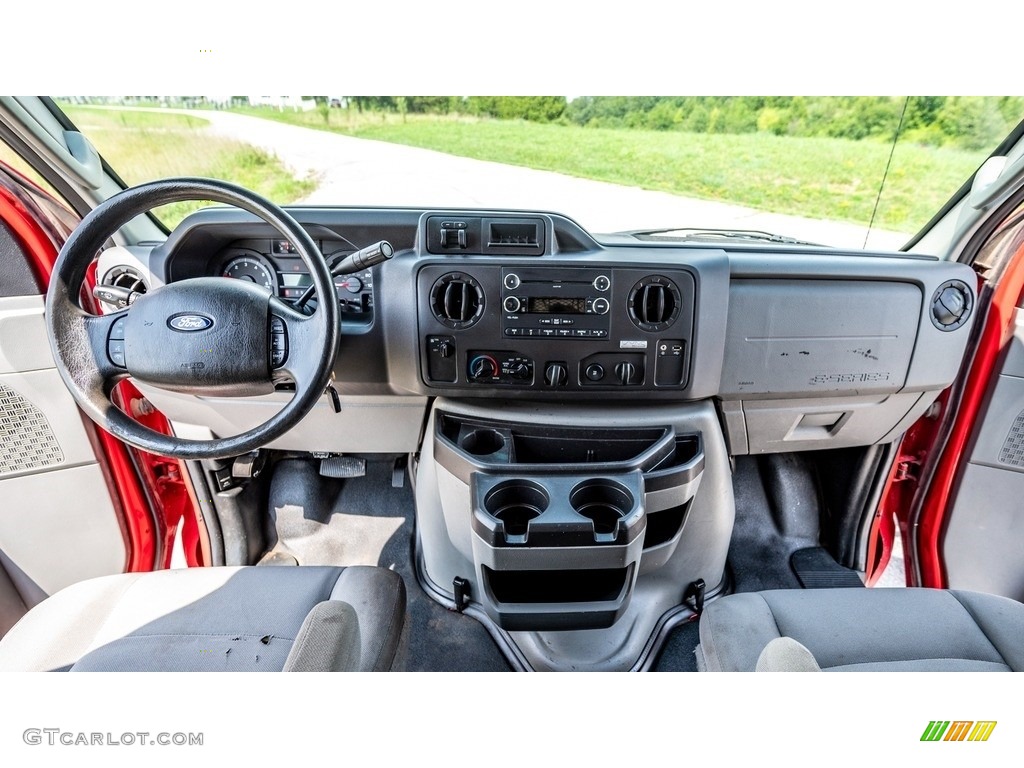 2014 E-Series Van E350 Cargo Van - Vermillion Red / Medium Flint photo #27