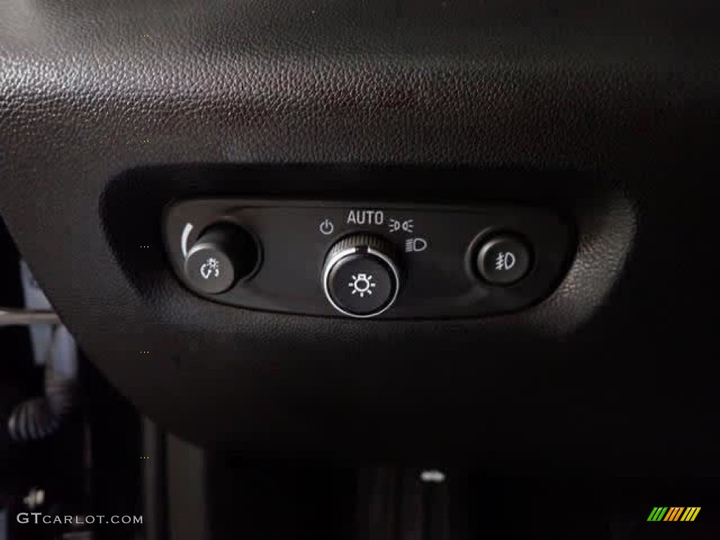 2019 Traverse LT AWD - Mosaic Black Metallic / Jet Black photo #27