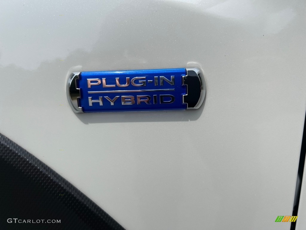 2021 Subaru Crosstrek Hybrid Marks and Logos Photos