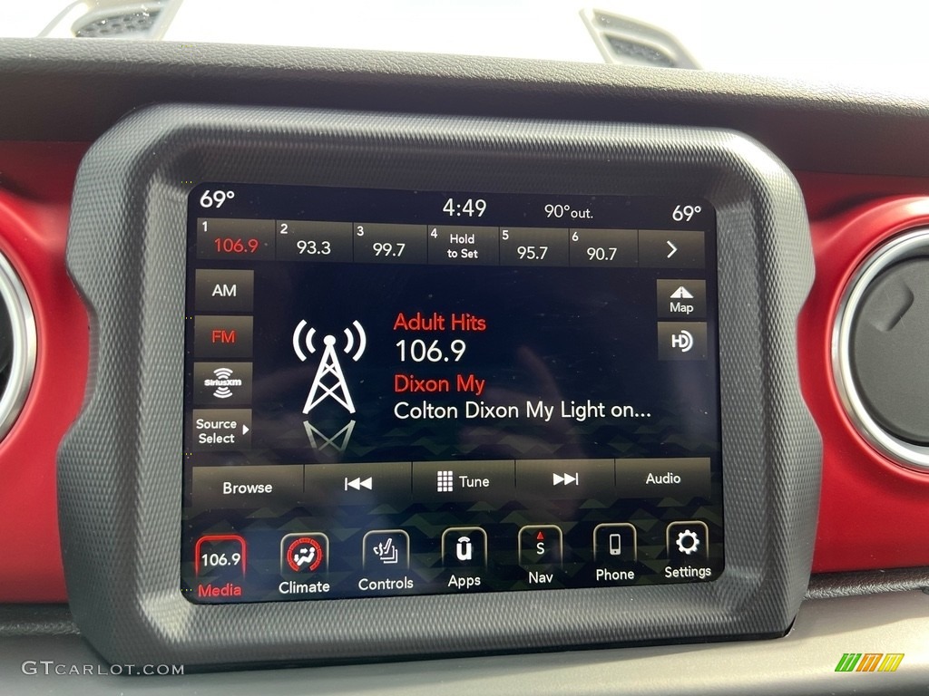 2020 Jeep Wrangler Unlimited Rubicon 4x4 Controls Photo #146427281