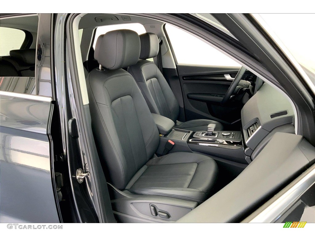 Black Interior 2020 Audi Q5 Premium quattro Photo #146427731