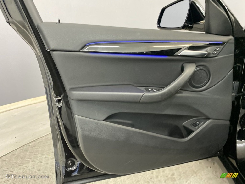 2020 BMW X2 sDrive28i Black Door Panel Photo #146427884