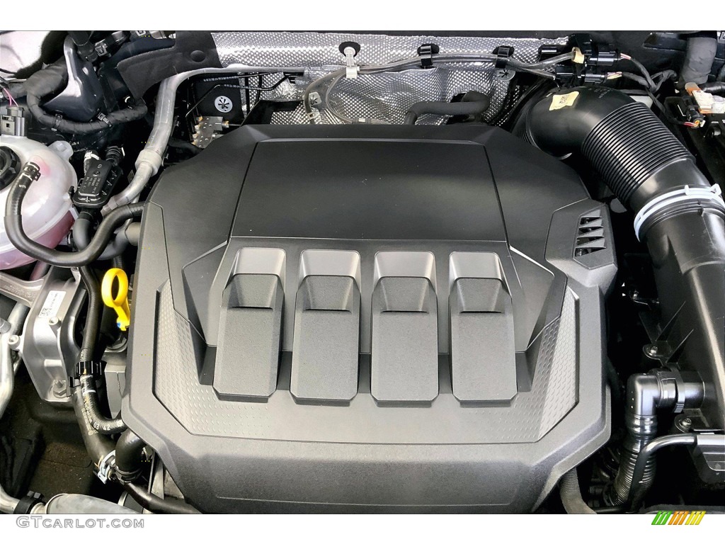 2020 Audi Q3 Premium Plus quattro Engine Photos