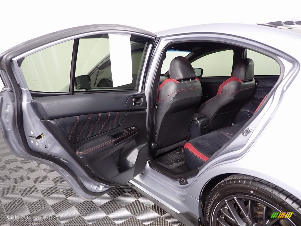 2017 WRX STI - Ice Silver Metallic / Carbon Black photo #24