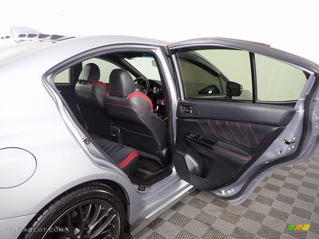2017 WRX STI - Ice Silver Metallic / Carbon Black photo #26