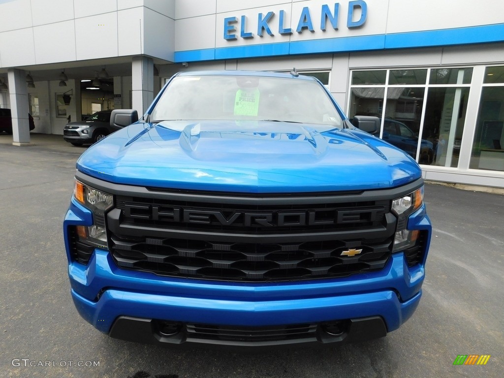 2024 Silverado 1500 Custom Crew Cab 4x4 - Glacier Blue Metallic / Jet Black photo #4