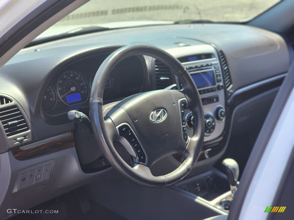 2012 Santa Fe SE V6 - Glacier White / Gray photo #25