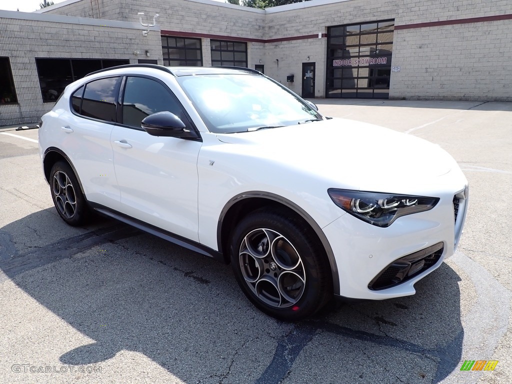 Alfa White 2024 Alfa Romeo Stelvio Ti AWD Exterior Photo #146434296