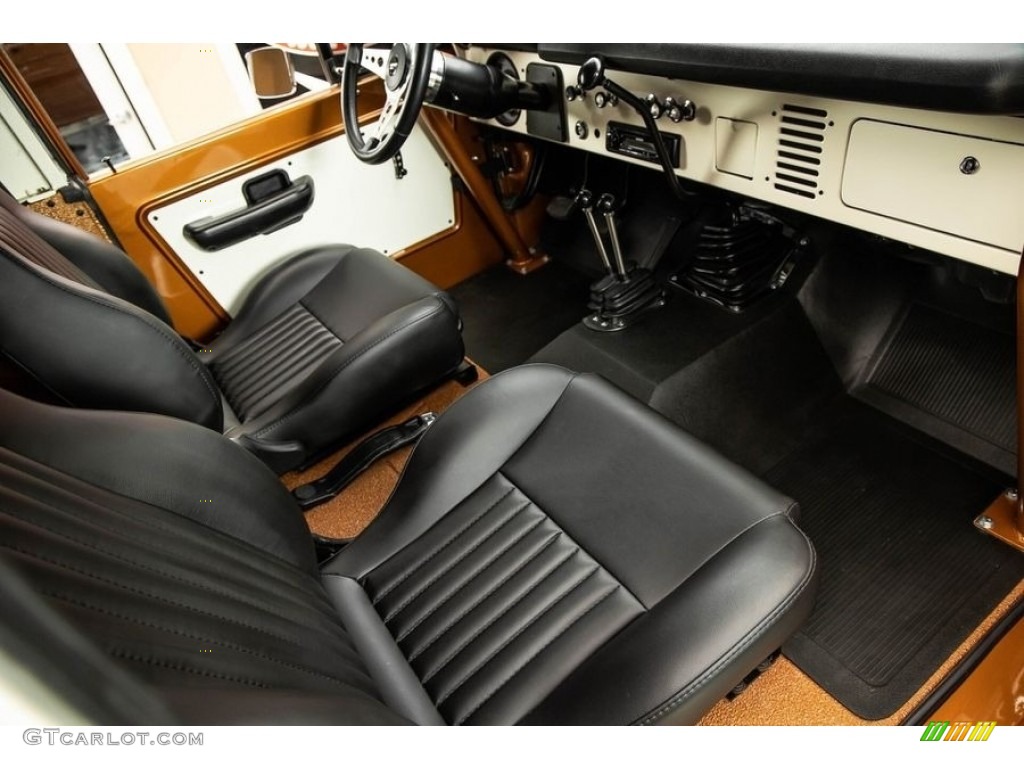 Black Interior 1975 Ford Bronco 4x4 Photo #146434546