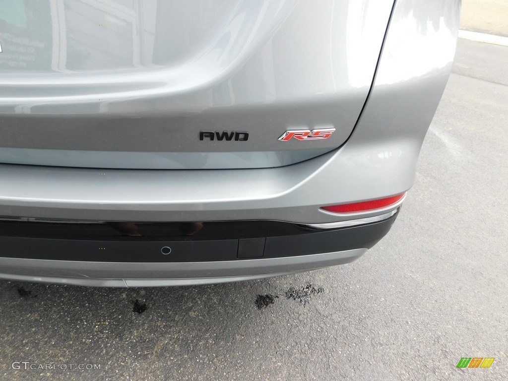2024 Chevrolet Equinox RS AWD Marks and Logos Photos