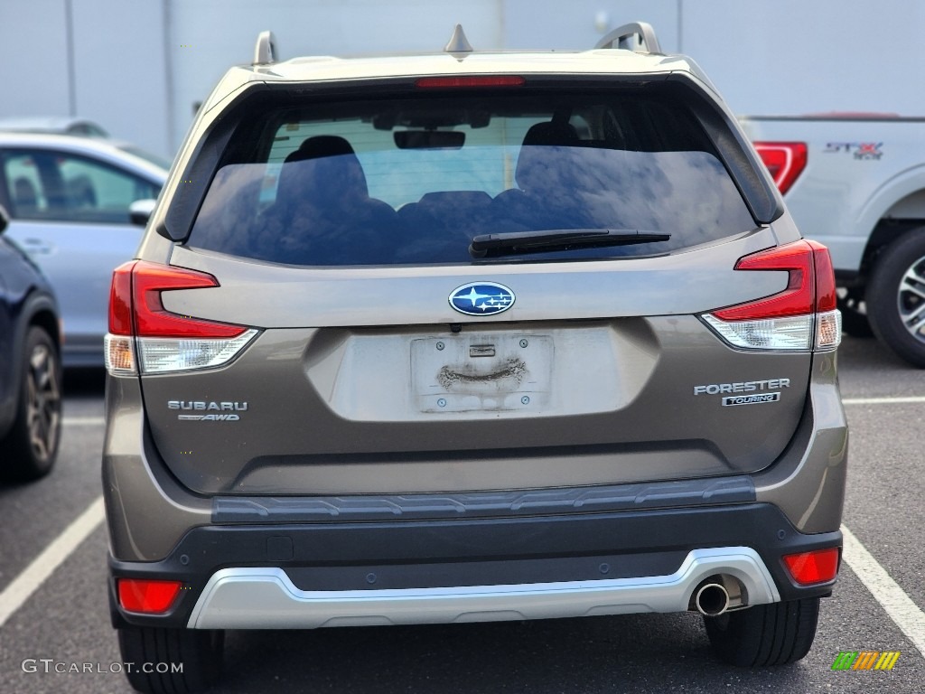 2020 Forester 2.5i Touring - Sepia Bronze Metallic / Black photo #4