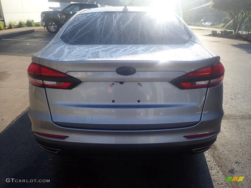 2020 Fusion SE AWD - Iconic Silver / Ebony photo #3