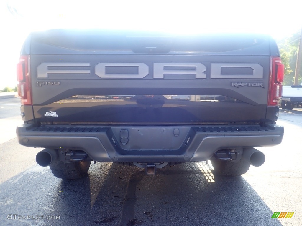 2020 F150 SVT Raptor SuperCrew 4x4 - Agate Black / Black photo #3
