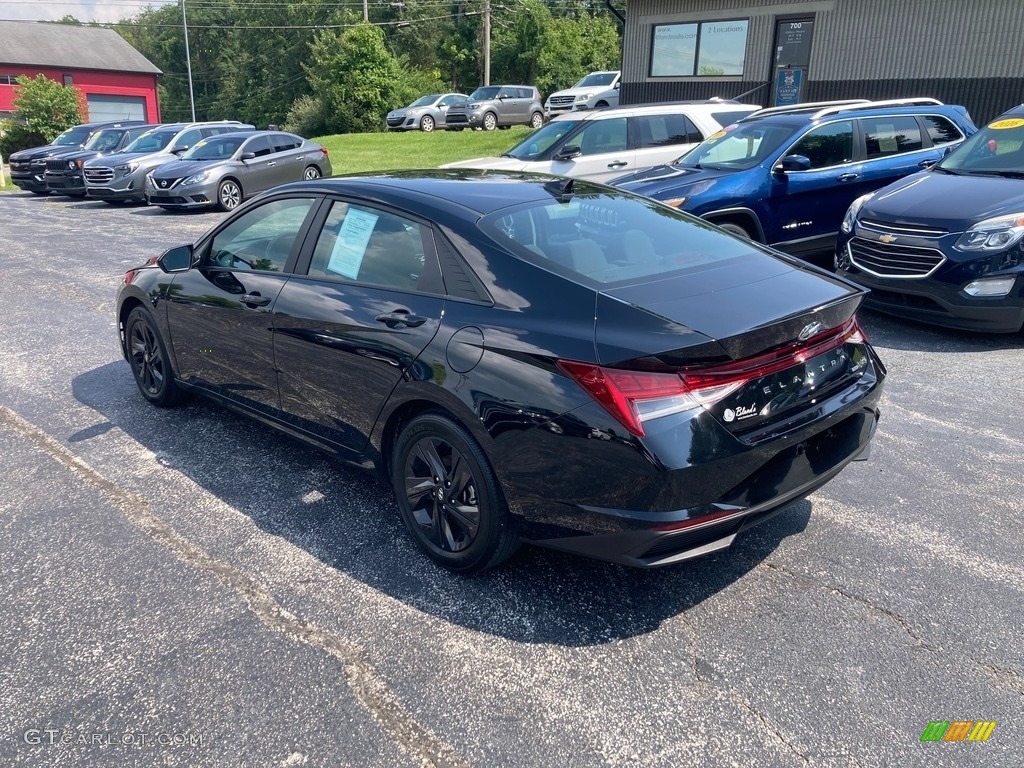 2021 Elantra Blue Hybrid - Phantom Black / Black photo #3