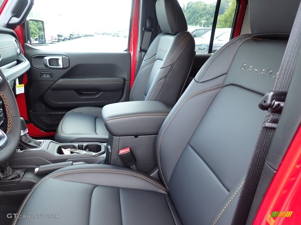 2024 Jeep Wrangler 4-Door Sahara 4xe Hybrid Front Seat Photo #146441171