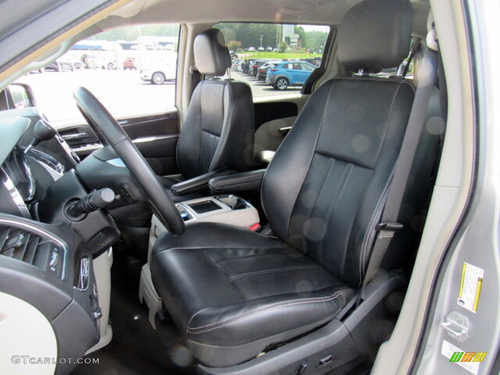2013 Town & Country Touring - Billet Silver Metallic / Black/Light Graystone photo #11