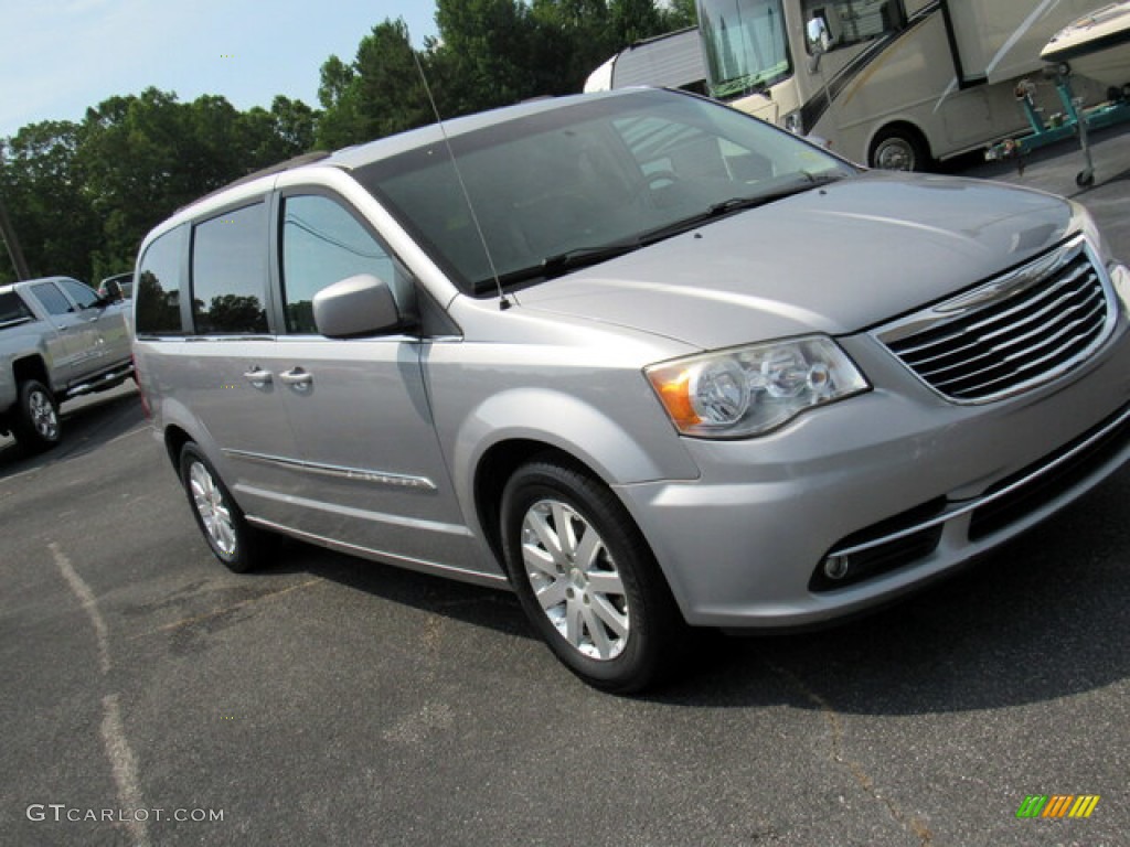 2013 Town & Country Touring - Billet Silver Metallic / Black/Light Graystone photo #25
