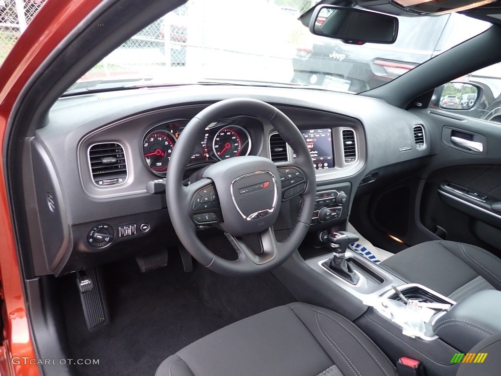 2023 Charger SXT AWD - Sinamon Stick / Black photo #14