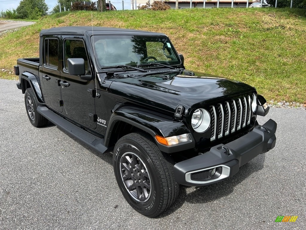 2023 Jeep Gladiator Overland 4x4 Exterior Photos