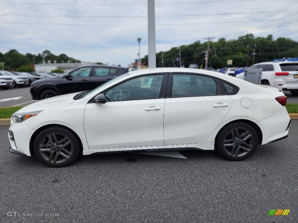 2021 Forte GT-Line - Clear White / Black photo #3