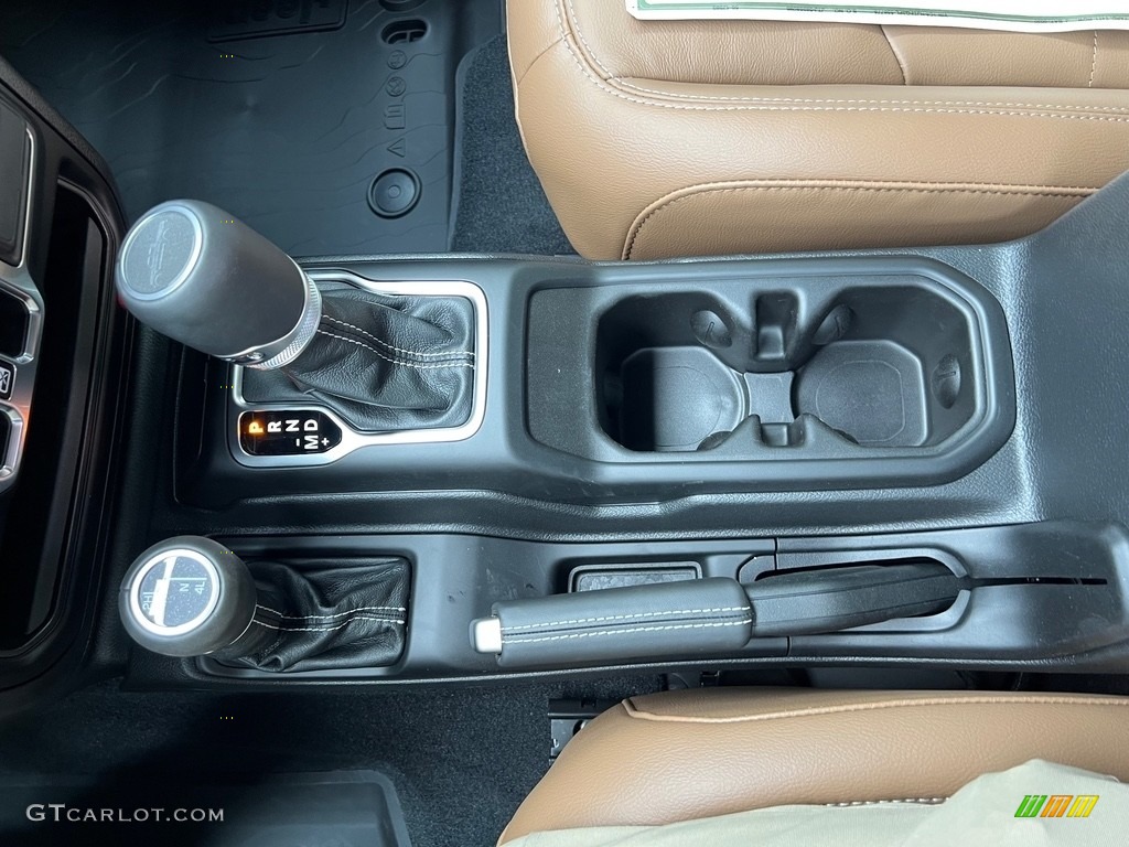 2023 Jeep Gladiator Overland 4x4 Transmission Photos