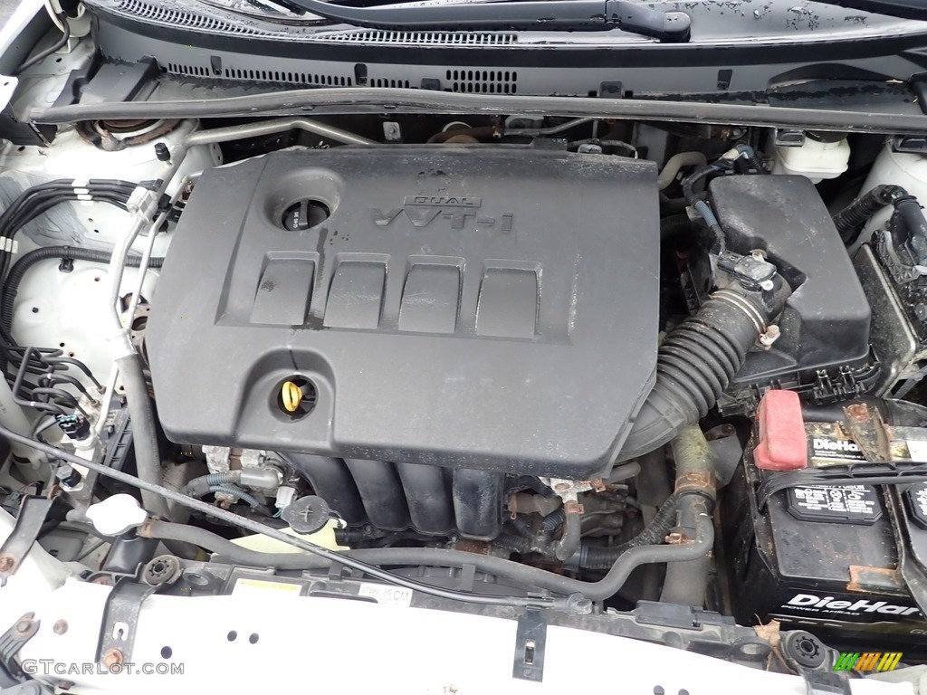 2014 Toyota Corolla LE Engine Photos