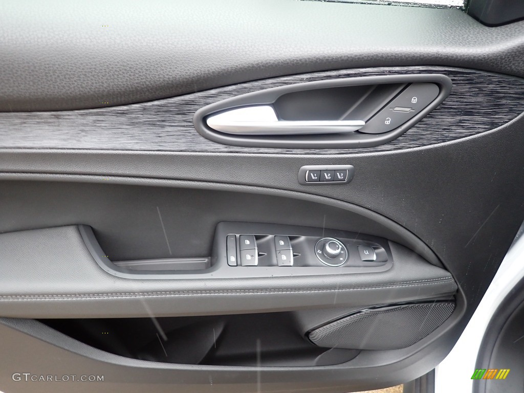 2024 Alfa Romeo Stelvio Sprint AWD Door Panel Photos