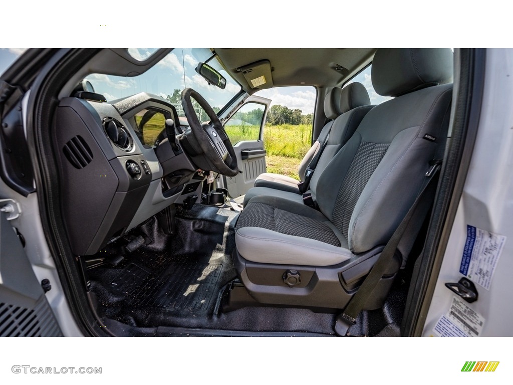 2014 F350 Super Duty XLT Regular Cab 4x4 - Oxford White / Steel photo #18