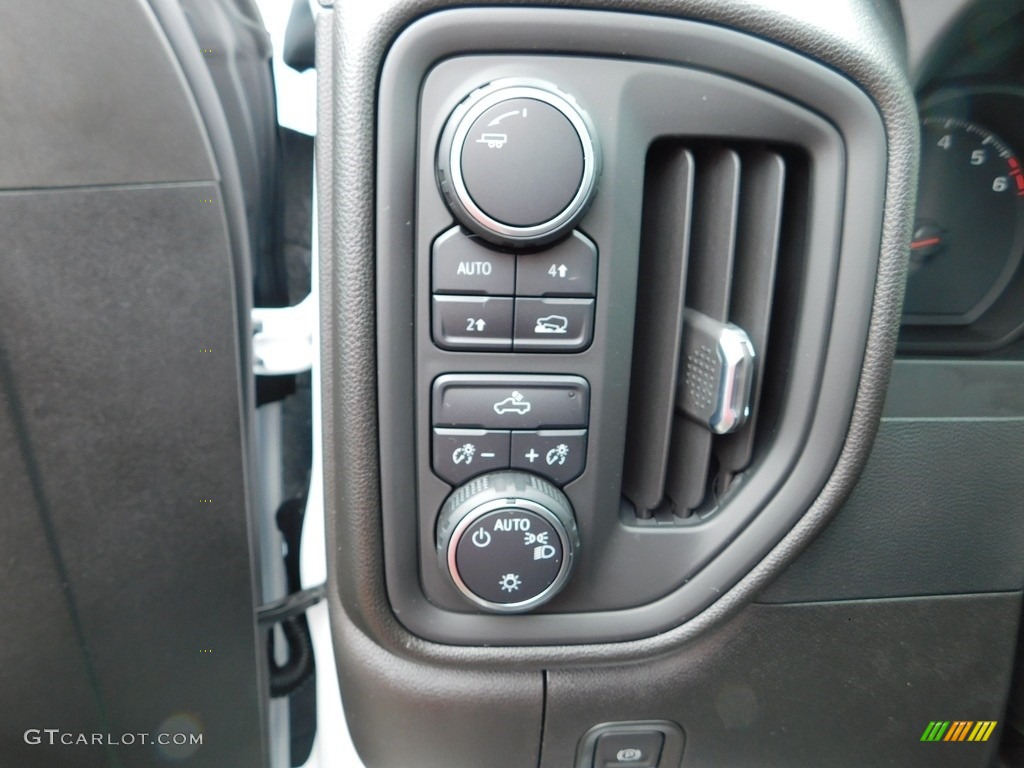 2023 Chevrolet Silverado 1500 Custom Crew Cab 4x4 Controls Photo #146446379