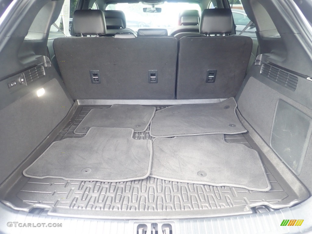 2020 Lincoln Nautilus Reserve AWD Trunk Photos