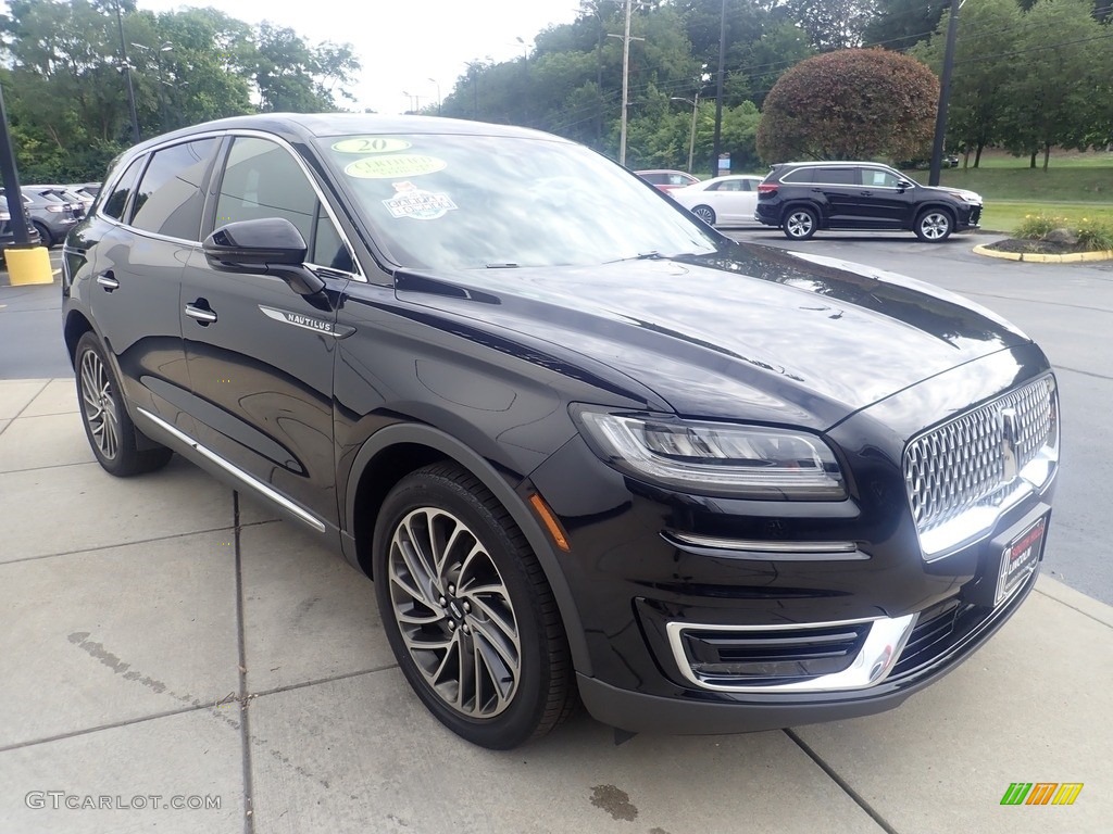 2020 Lincoln Nautilus Reserve AWD Exterior Photos