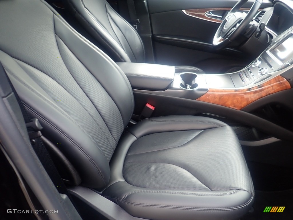 Ebony Interior 2020 Lincoln Nautilus Reserve AWD Photo #146447966