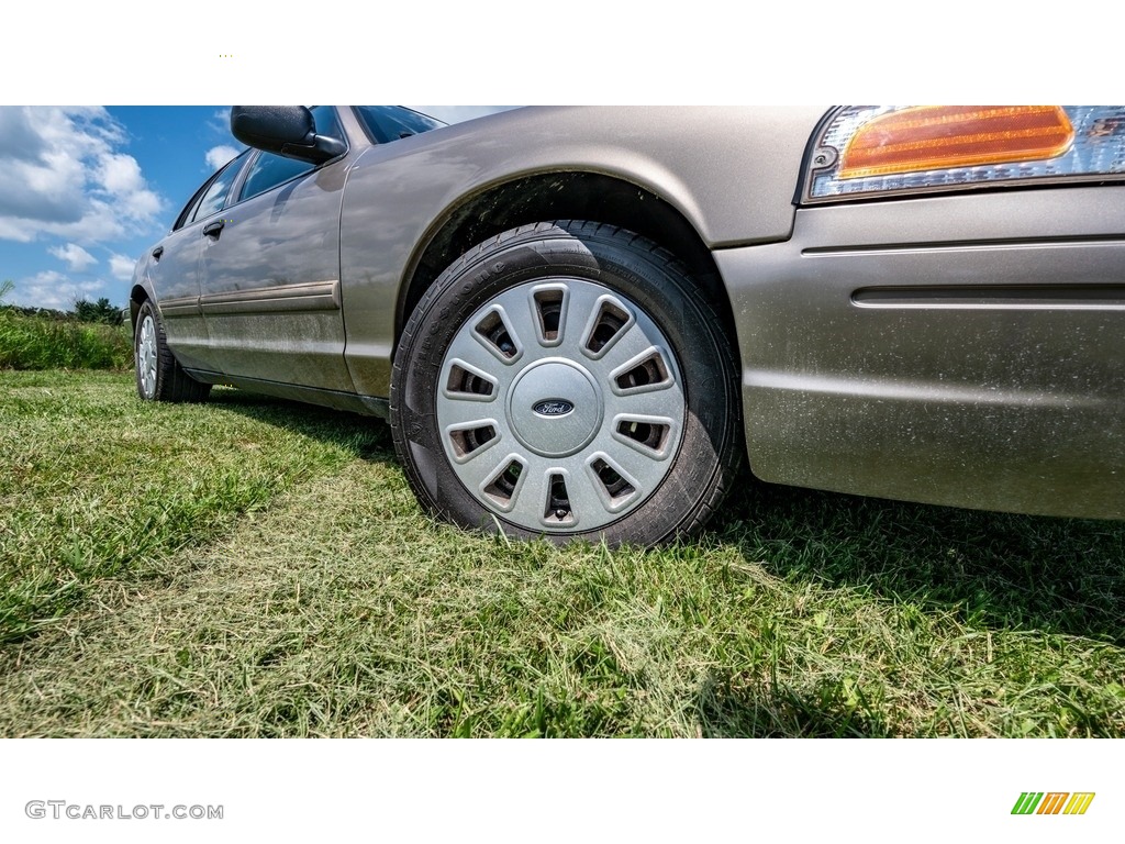 2011 Ford Crown Victoria Police Interceptor Wheel Photo #146447996