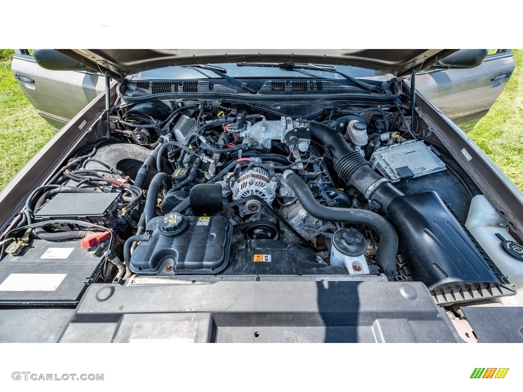 2011 Ford Crown Victoria Police Interceptor 4.6 Liter SOHC 16-Valve Flex-Fuel V8 Engine Photo #146448164