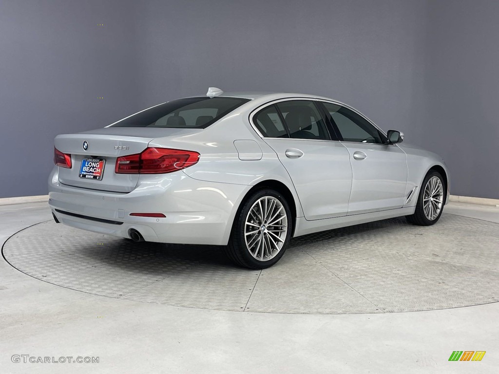 2020 5 Series 530i Sedan - Glacier Silver Metallic / Black photo #5