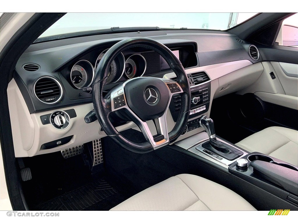 2012 C 250 Sport - Arctic White / Ash photo #14