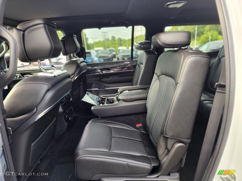 Global Black Interior 2023 Jeep Grand Wagoneer 4x4 Photo #146449712
