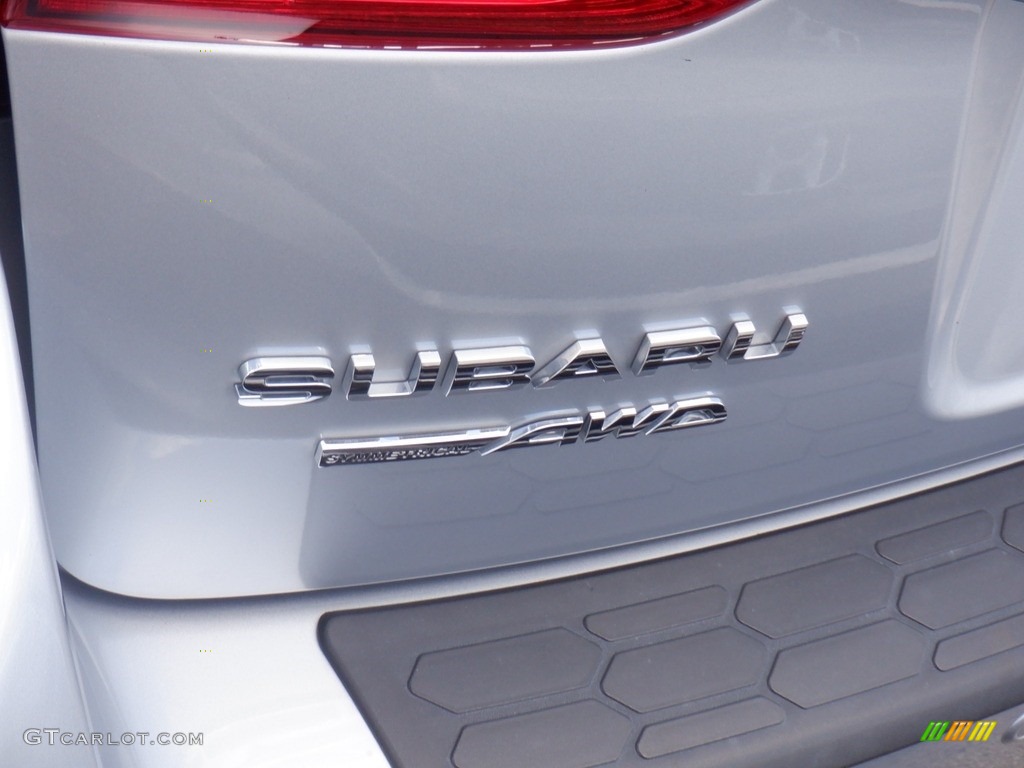 2021 Crosstrek Limited - Ice Silver Metallic / Black photo #7