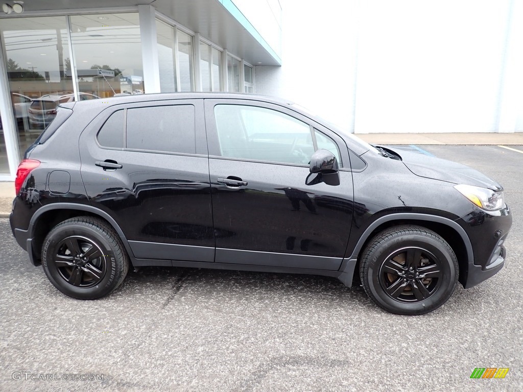 Mosaic Black Metallic 2020 Chevrolet Trax LS AWD Exterior Photo #146450330