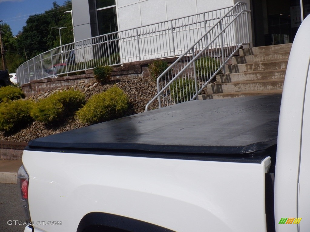 2021 Tacoma TRD Pro Double Cab 4x4 - Super White / Black photo #15
