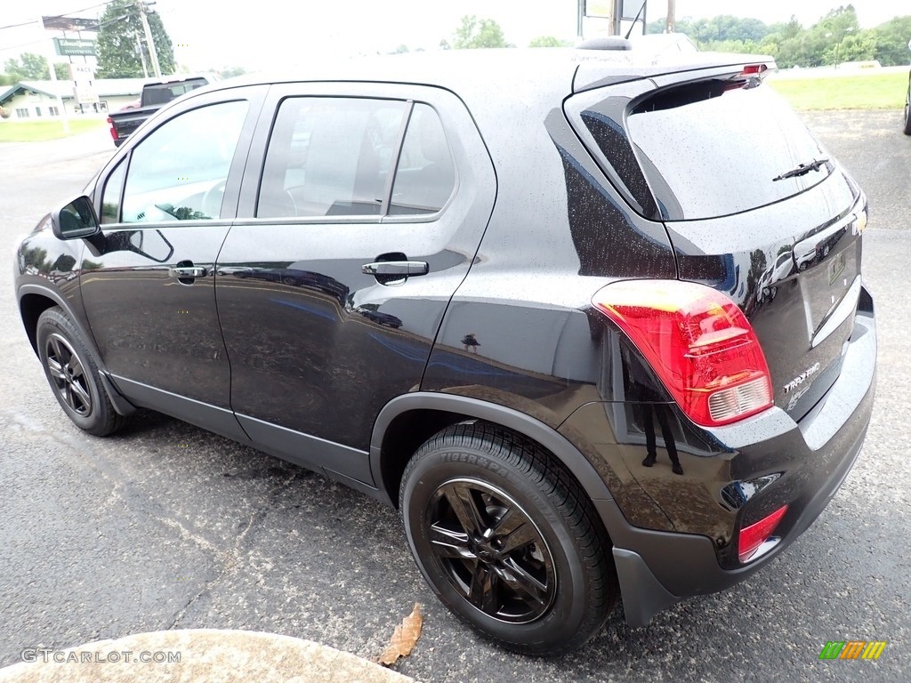 2020 Trax LS AWD - Mosaic Black Metallic / Jet Black photo #6