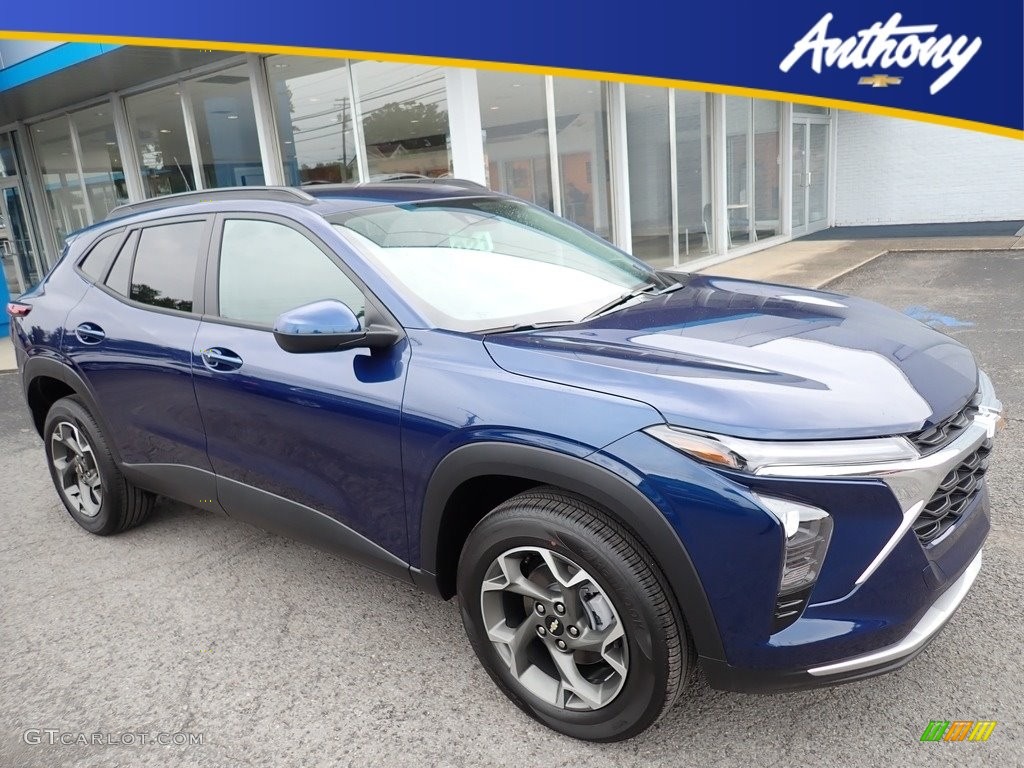 2024 Blue Glow Metallic Chevrolet Trax LT 146449193 Photo 9