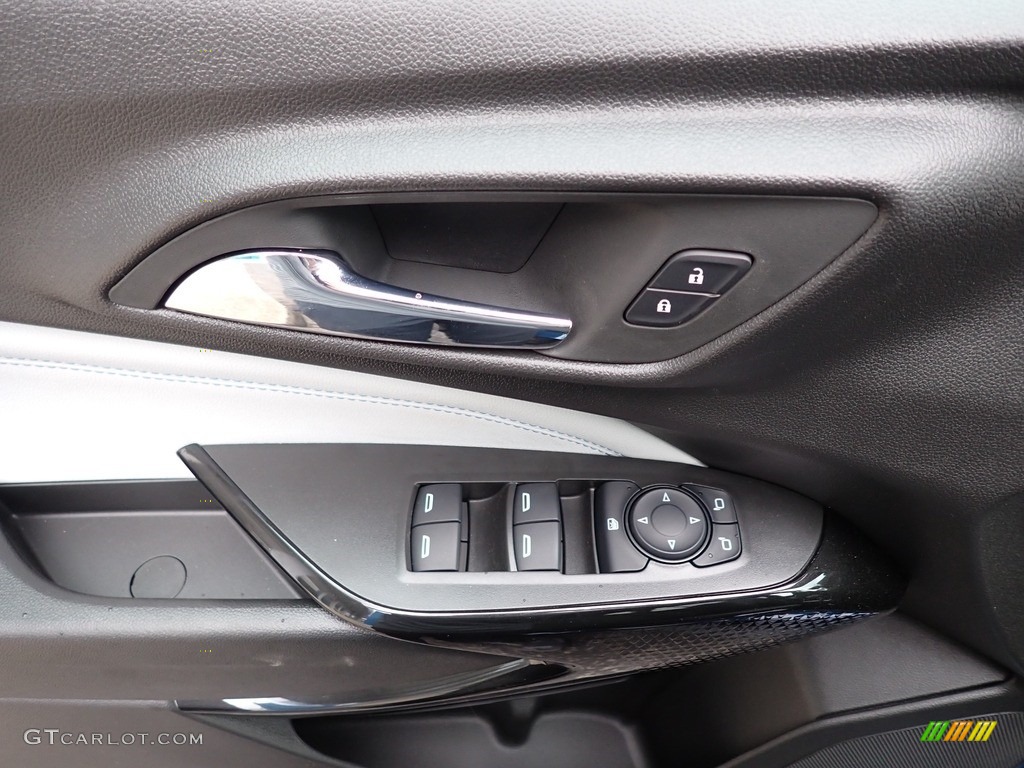 2024 Chevrolet Trax LT Door Panel Photos