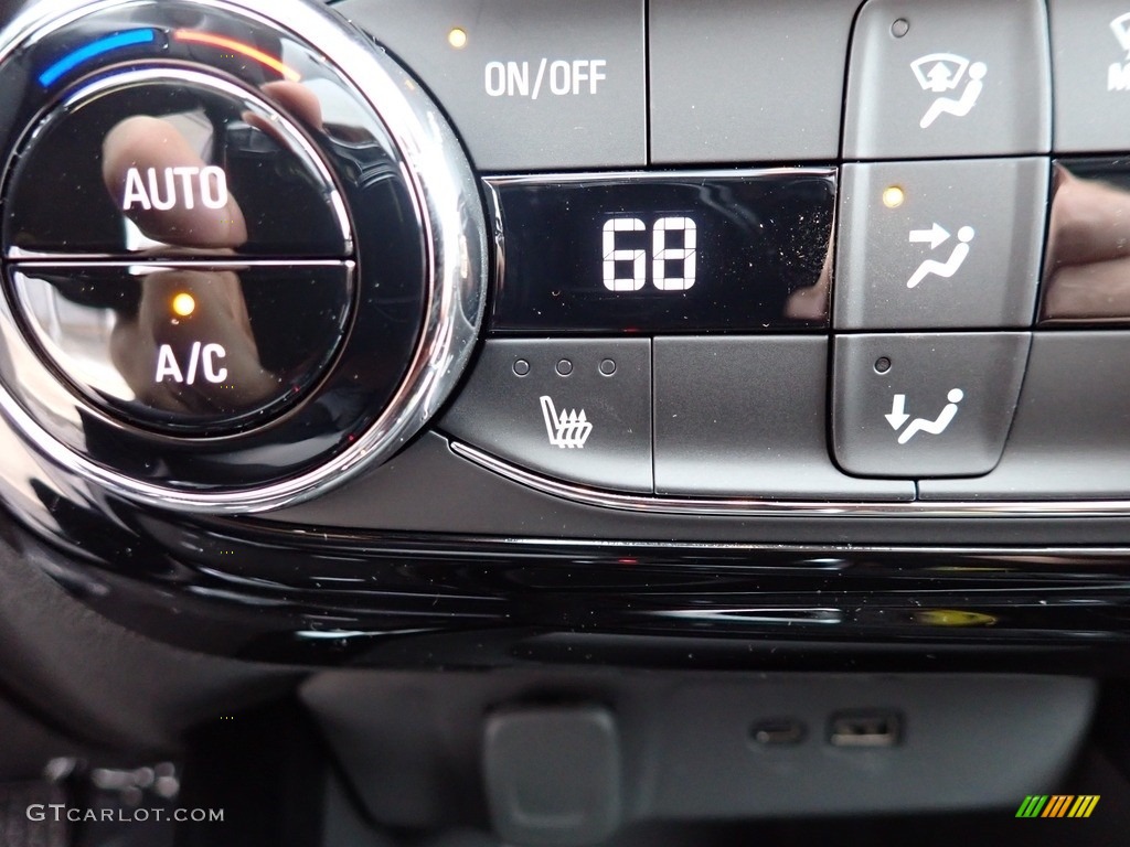 2024 Chevrolet Trax LT Controls Photo #146451963